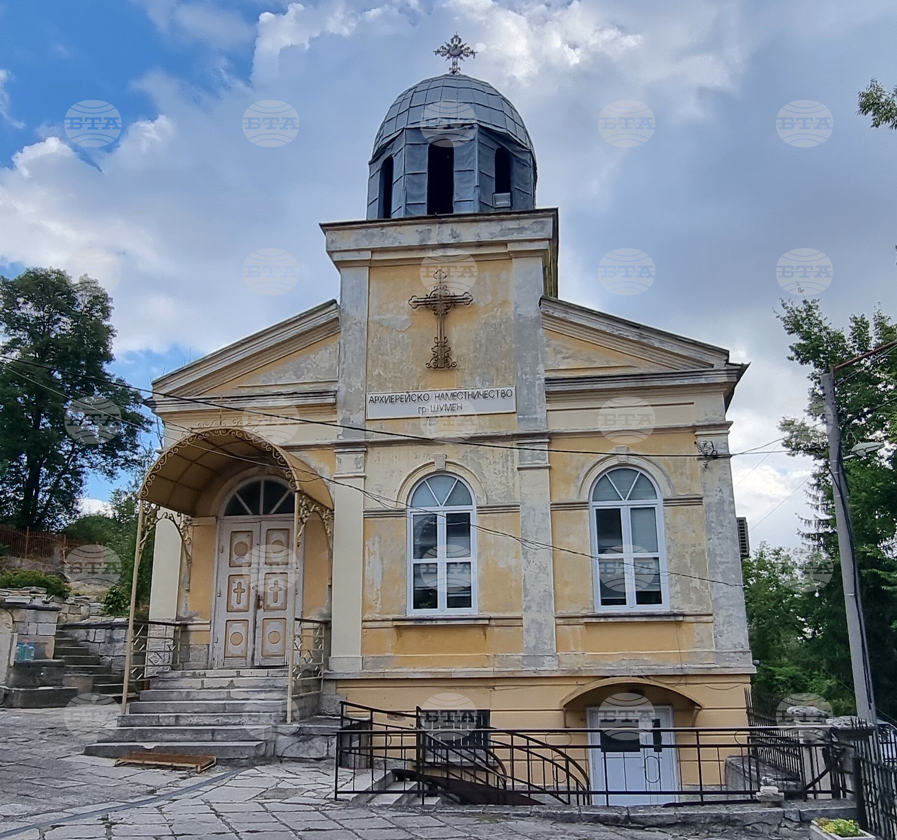 Шумен - Кръстовден – литургия