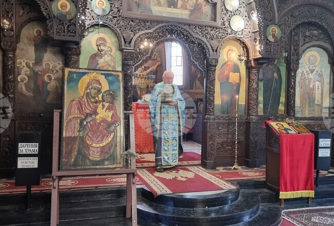 Шумен - Кръстовден - литургия