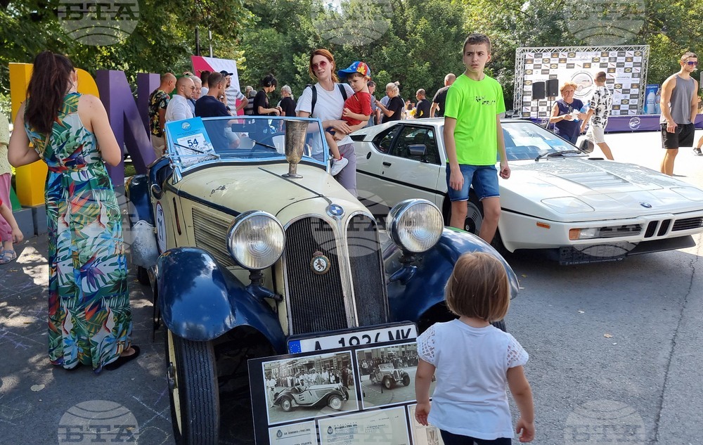 Варна - конкурс - ретро автомобили
