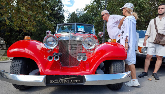 Варна - конкурс - ретро автомобили