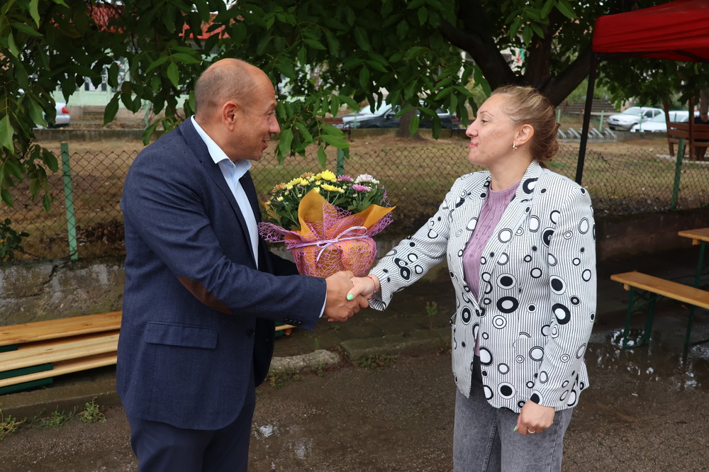 Община Ловеч: Умаревци чества празника на селото и 95 години читалище