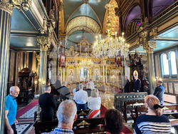 Истанбул - Желязна църква - празнична литургия