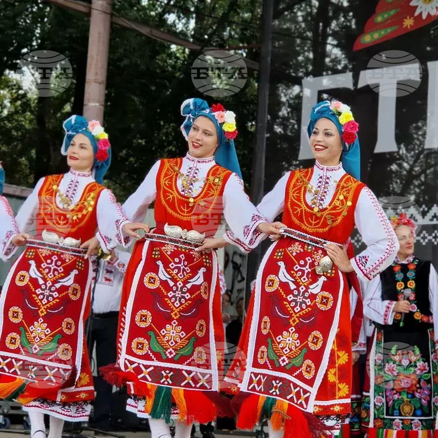 Молдова - Тараклия - фестивал - етноси