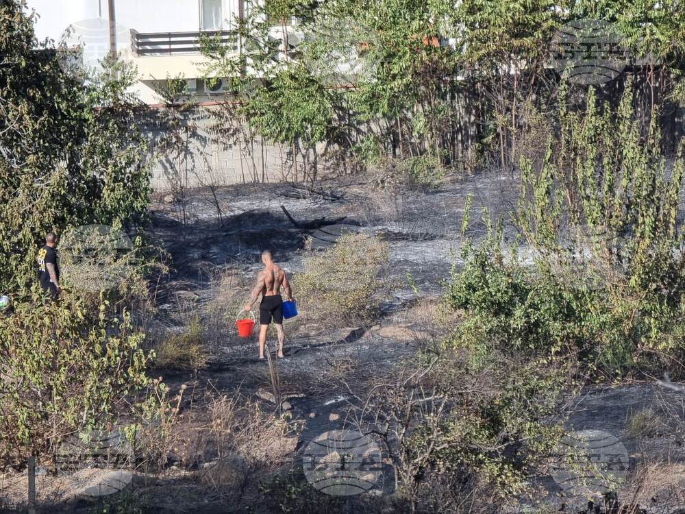 През последното денонощие в Бургаско са възникнали 44 пожара, изгорели са 13 постройки 