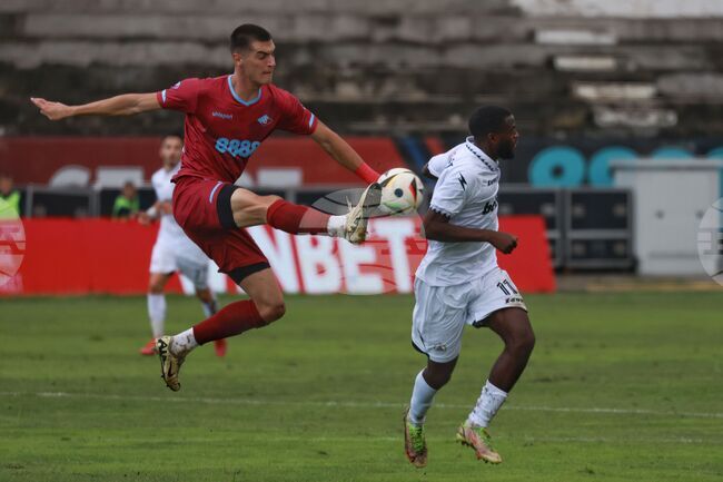 Футбол - Септември - Славия