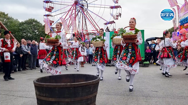 Във Враца бе открит 135-ият есенен панаир