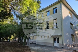 Ловеч - Основно частно училище „Св. Седмочисленици“ - нова сграда