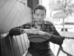 Тенорът Ангел Антонов написа книга за Райна Кабаиванска. Снимка - Даниел Димитров / БТА