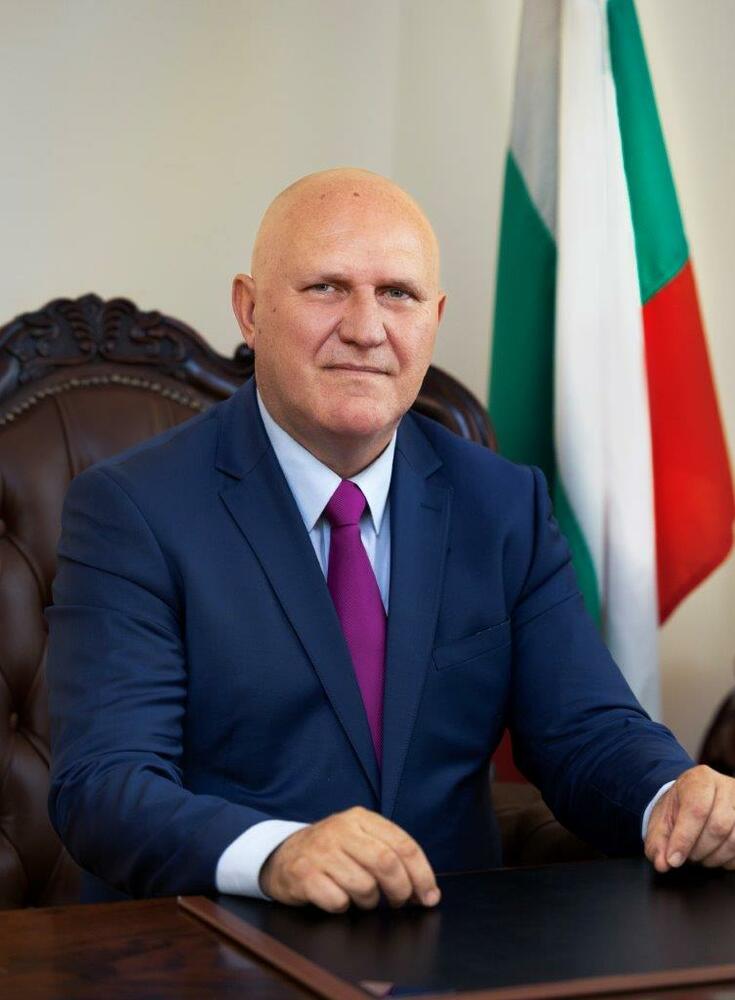 МОН: Приветствие по повод началото на учебната година
