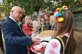 35-то Средно езиково училище (СЕУ) "Добри Войников" - Димитър Главчев - нова учебна година