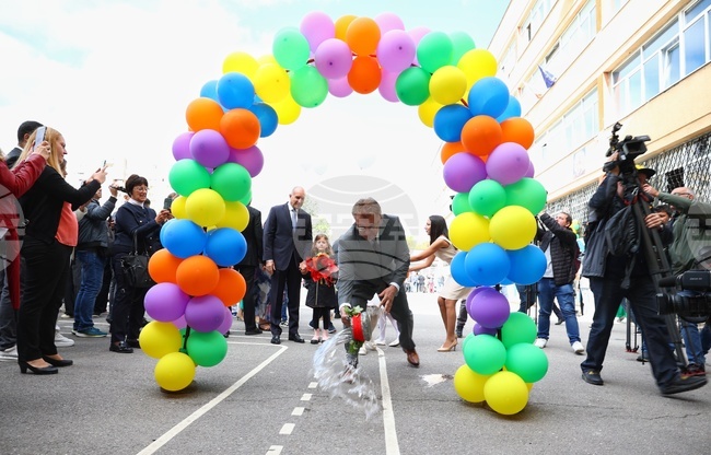 128 СУ „Алберт Айнщайн“ - Румен Радев - учебна година - откриване