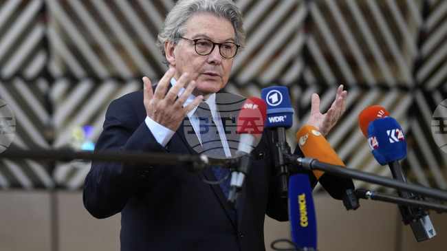 Франция осъди визовите ограничения, наложени от САЩ върху бившия еврокомисар Тиери Бретон