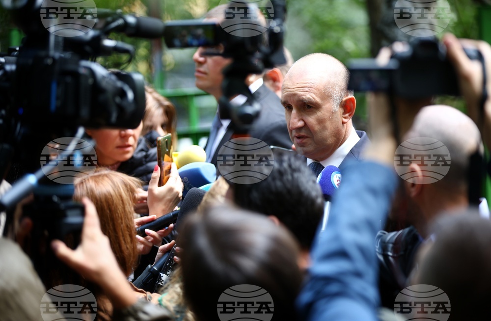 President Radev Calls for Regular Support for Bulgarian Air Force, Armed Forces