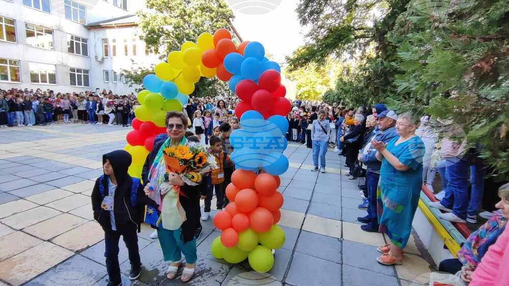 В област Силистра новата учебна година започна в 69 учебни заведения