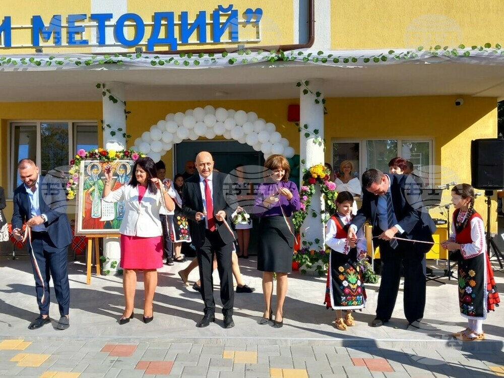В област Кърджали новата учебна година започна за близо 13 500 ученици
