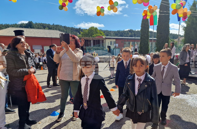 Самоков - училища - нова учебна година - откриване