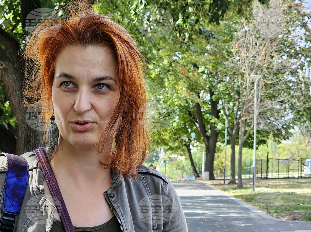 Специалисти от Лесотехническия университет в София обследват дървесните видове в Русе