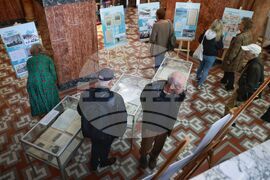 Фотодокументална изложба „Призванието да бъдеш кмет“