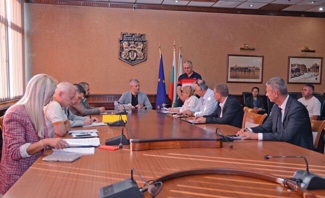 Община Варна: До края на деня ще бъде възстановена отнесената асфалтова настилка по бул. „Св. Св. Константин и Елена“