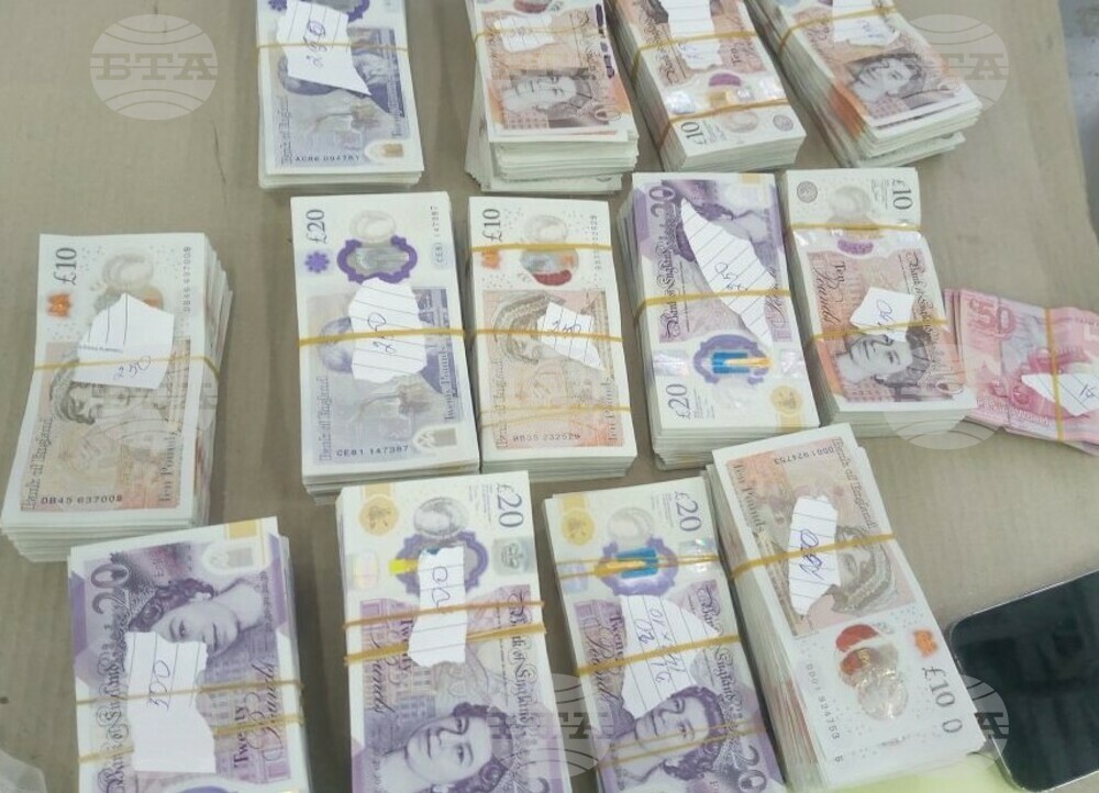 Митническите инспектори установиха и задържаха 154 660 британски и шотландски лири в товарен автомобил в района на „Дунав мост 2“ при Видин