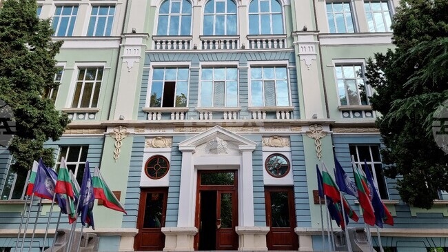 В Икономическия университет във Варна се обучават чуждестранни студенти от 19 държави