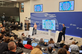 Франция - Страсбург - Урсула фон дер Лайен - пресконференция