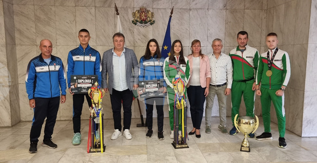 Шумен - спортисти - среща - награждаване