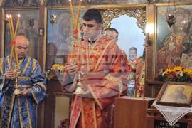 Сливен - митрополит - литургия