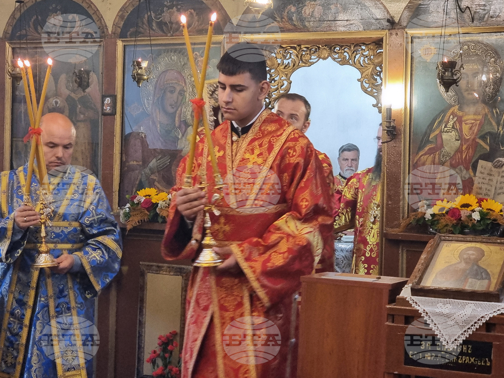 Сливен - митрополит - литургия