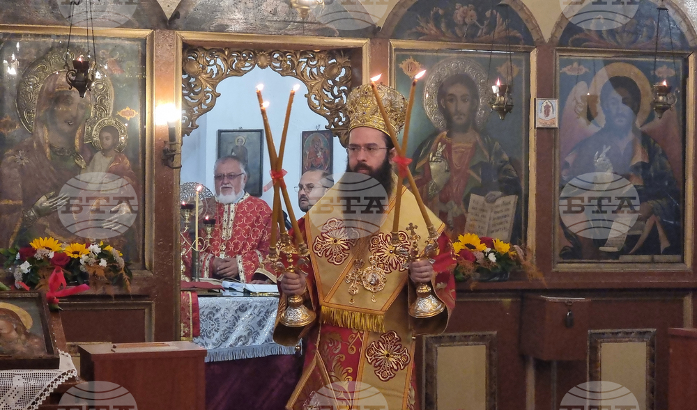 Сливен - митрополит - литургия