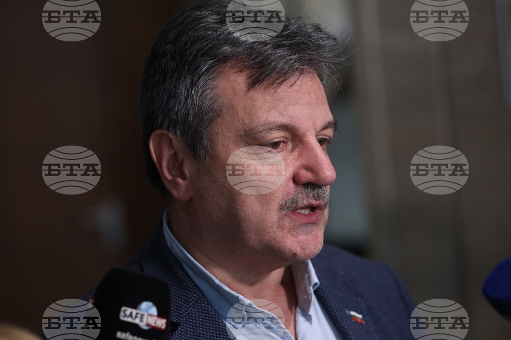 Народно събрание - кулоари - Александър Симидчиев - брифинг