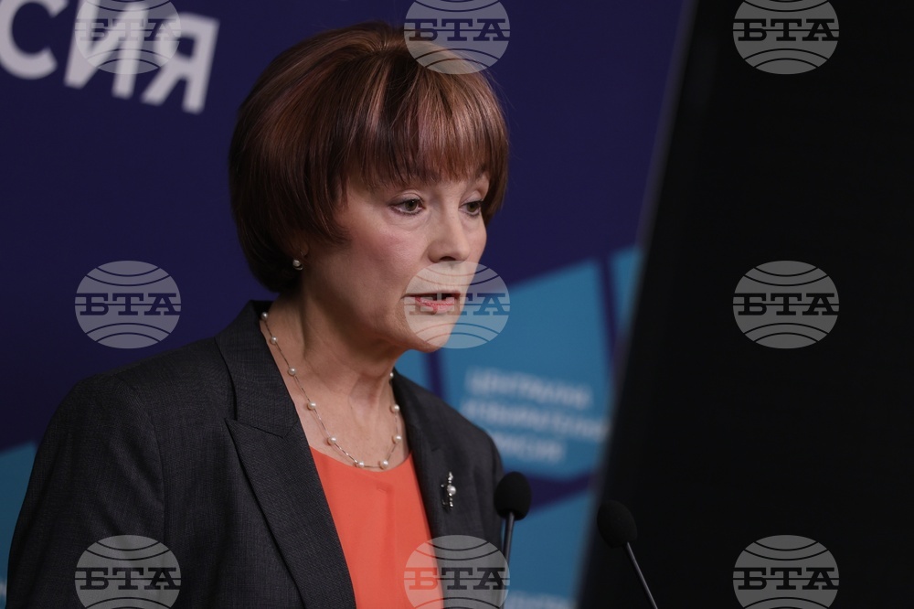 Централна избирателна комисия - брифинг - Росица Матева
