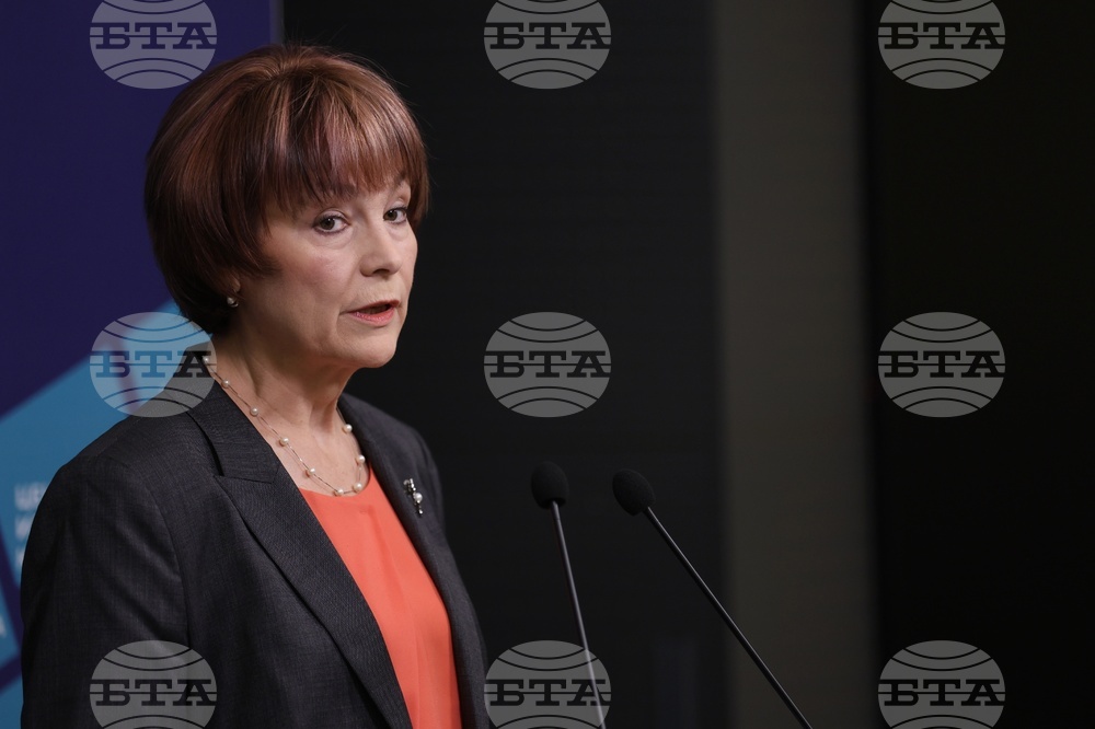 Централна избирателна комисия - брифинг - Росица Матева
