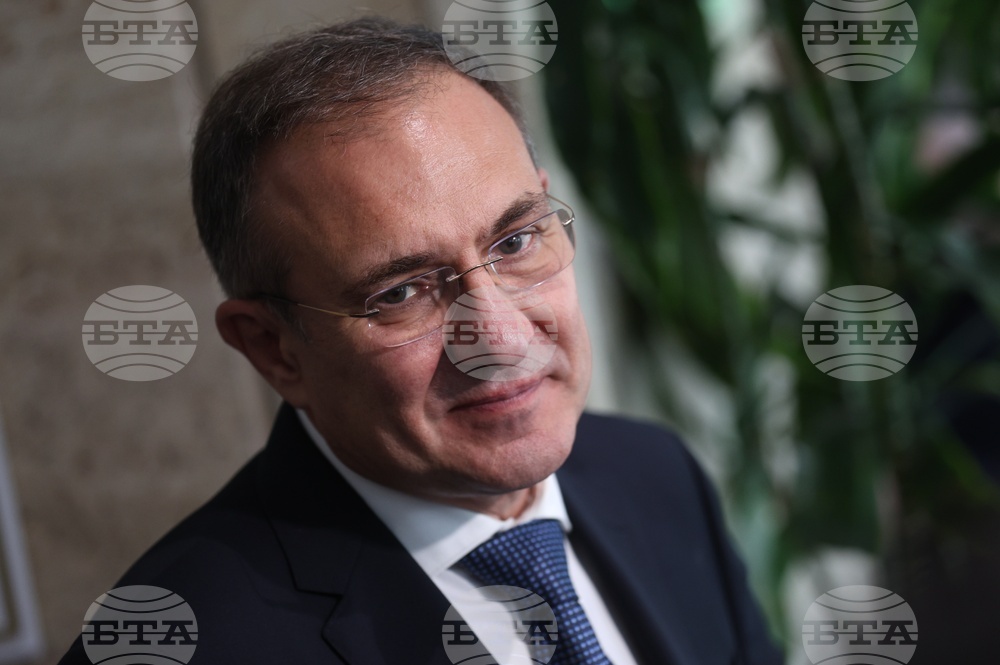 Народно събрание - кулоари - Борислав Гуцанов - брифинг