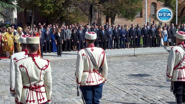 Днес празнуваме ценностите, които София олицетворява – надежда, вяра, любов и мъдрост, заяви кметът на столицата Васил Терзиев