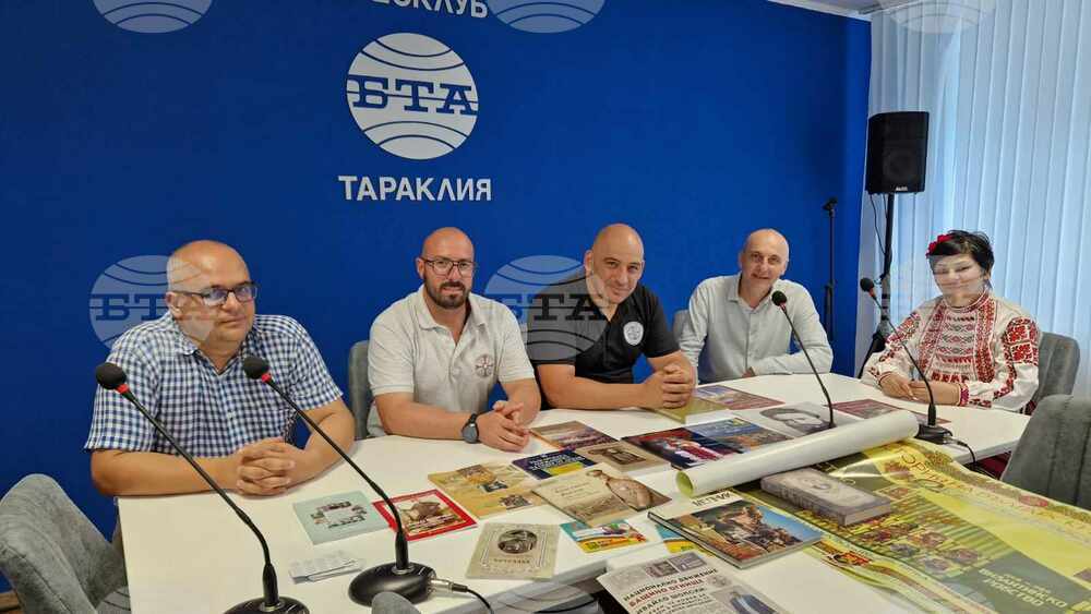 Сдружение „Бащино огнище“ гостува в пресклуба на БТА в Тараклия