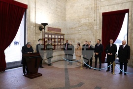 Турция - Вежди Рашидов - Мавзолей на Ататюрк