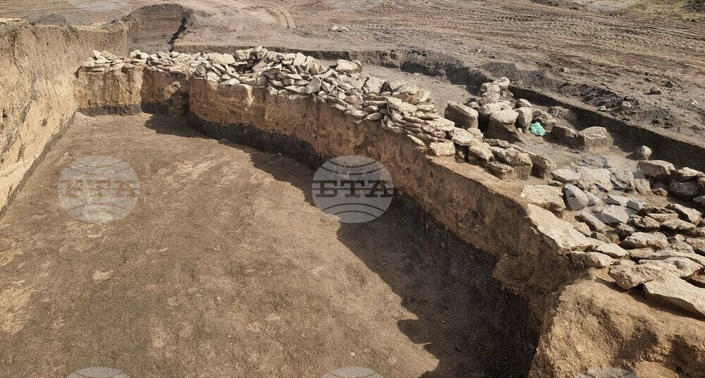 Голяма иманярска група е разбита на гръцкия остров Крит