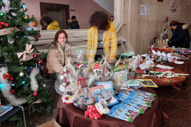 Разград - Коледен базар - благотворителни каузи