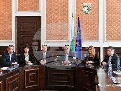 Стефан Радев: Въпреки кризата, не предвиждаме увеличение на местните данъци и такси