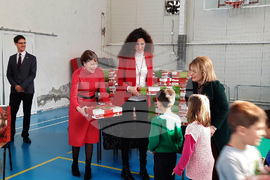 Северна Македония - Община Зърновци - деца - коледни пакети