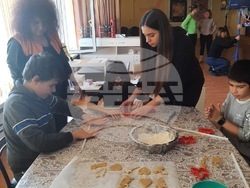 Доброволци към Общински съвет по наркотични вещества посетиха Център „Емилиян”