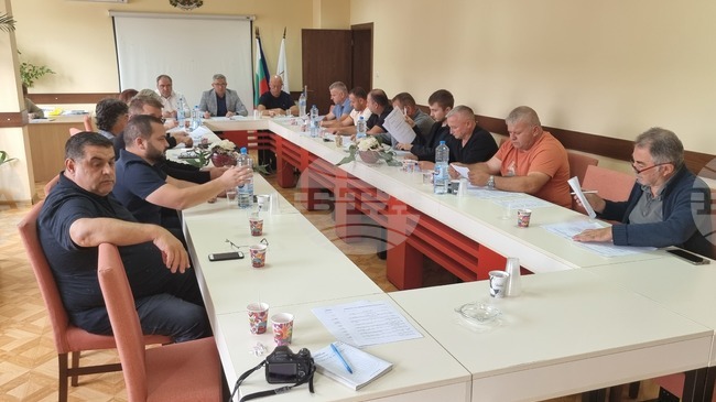 Минерални бани - Общински съвет - сесия