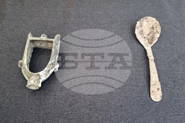 Село Самоводене - археолози - църква