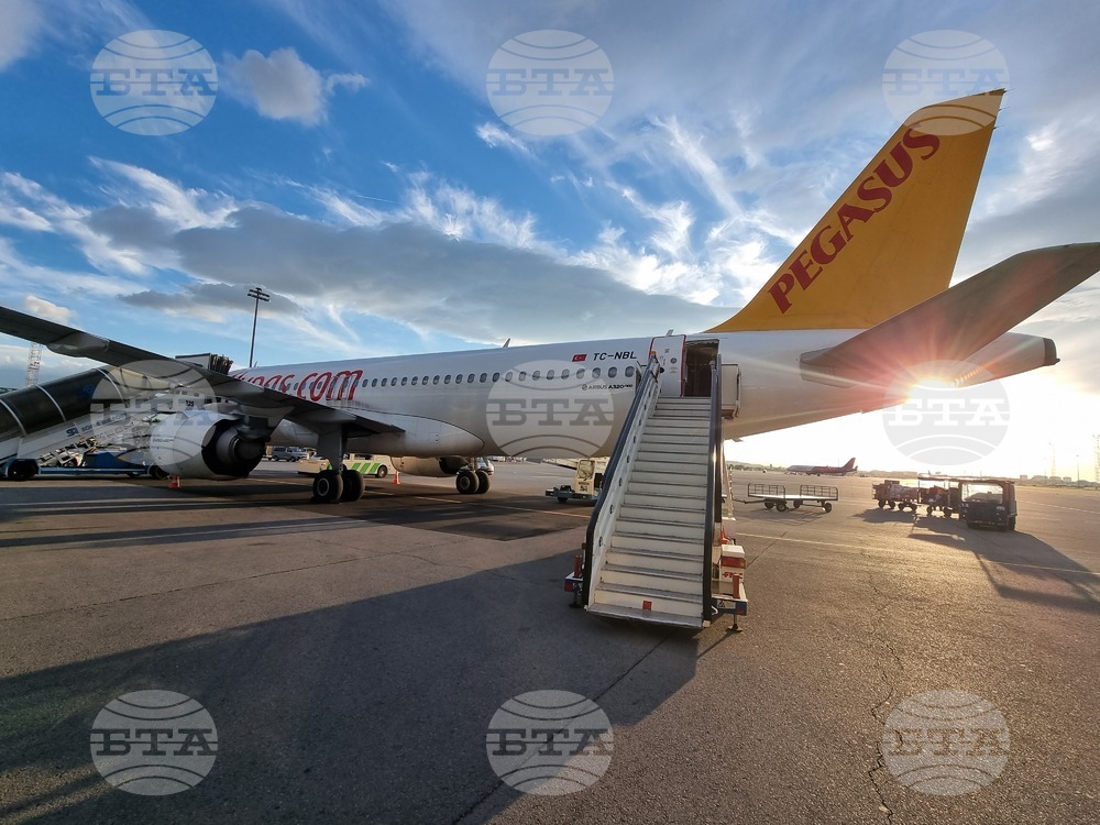 Самолет по линията Анталия – Астана е кацнал принудително в Ерзурум тази нощ 