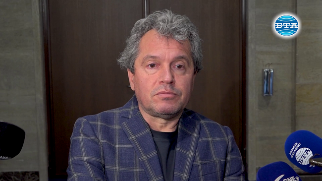 Държавни ръководители, които си позволяват да говорят така, нямат място в ЕС, каза Тошко Йорданов за думи на вицепремиера на РСМ за България