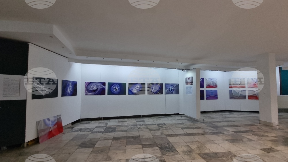 Ловеч - светлинна фотография - изложба