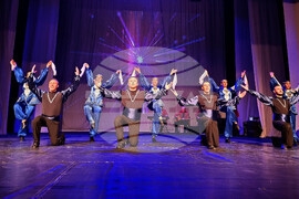 Разград - "Песните танцуват" - музикално-танцов спектакъл