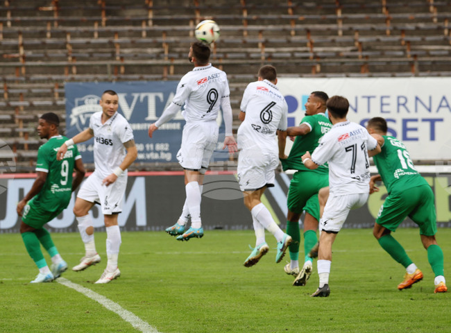 Славия започна зимните си контролни срещи с поражение от унгарския Вашаш (Будапеща)