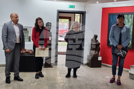 Ловеч - сокайни шевици - изложба